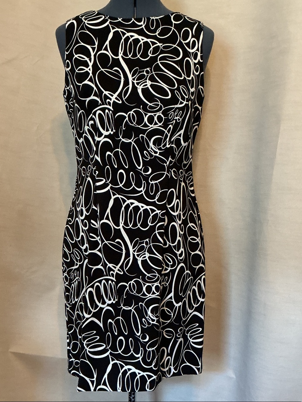 Dress Barn Black & White Sleeveless Midi Sheath Dress